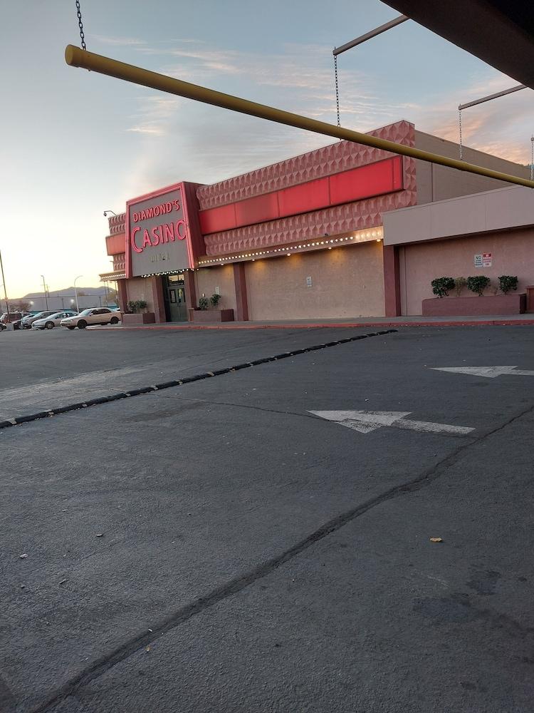 Ramada By Wyndham Reno Hotel & Casino Eksteriør billede